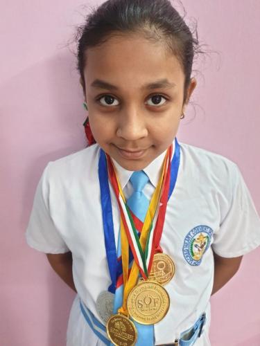 img10-achivement-21-rotated