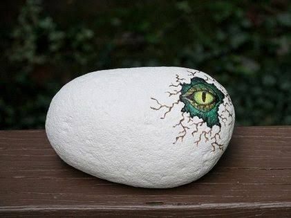 stone-painting-egg